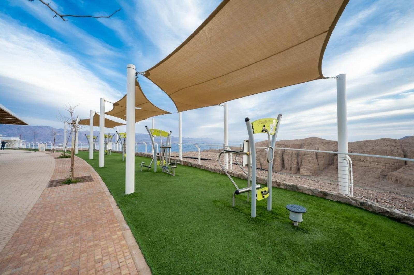 Mountain And Sea View - Penthouse With Private Pool Apartamento Eilat Exterior foto