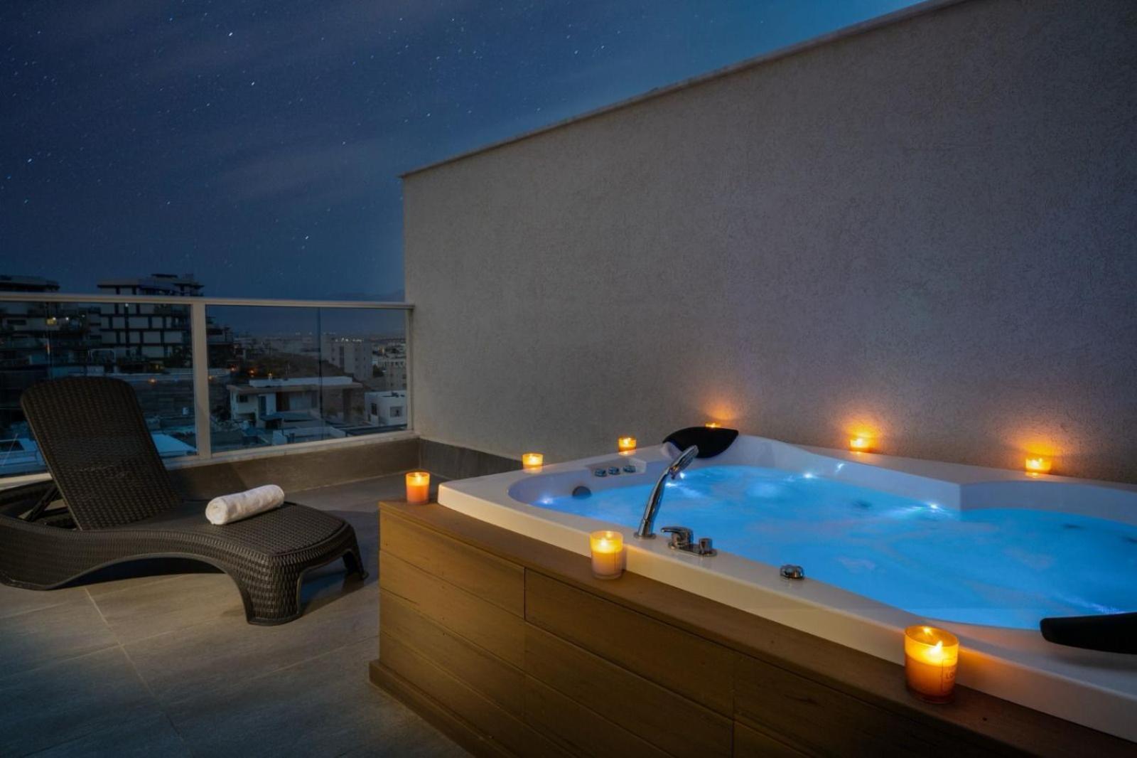 Mountain And Sea View - Penthouse With Private Pool Apartamento Eilat Exterior foto